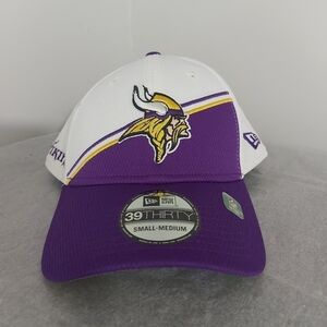 🌹Minnesota viking hat New small/medium